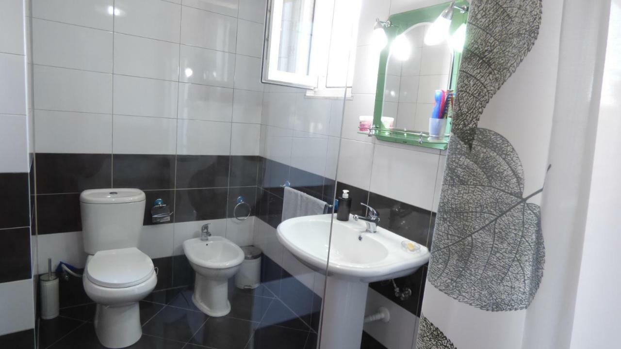 Duplex Appartement Durrës Buitenkant foto